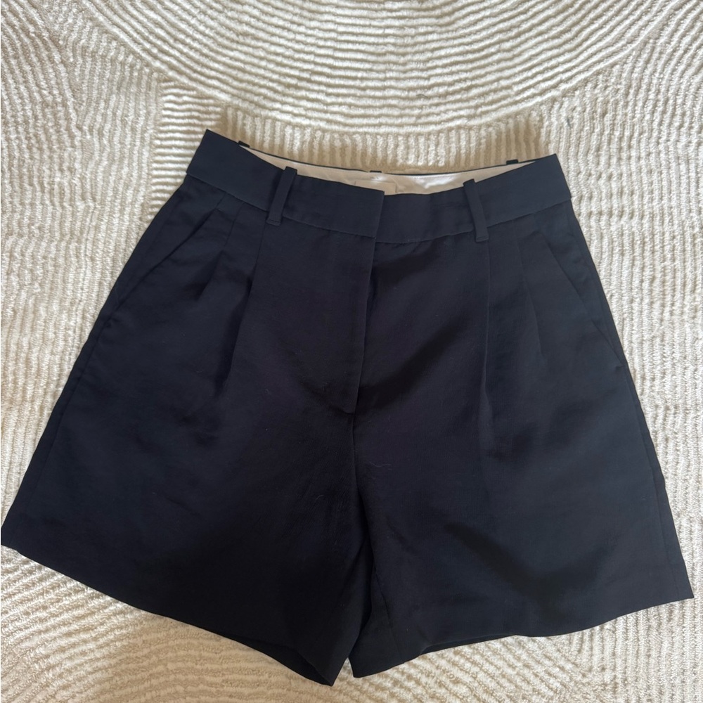 Wilfred High Waist Black Shorts